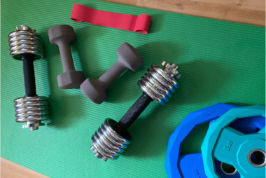 altères et poids pour coach sportif à domicile